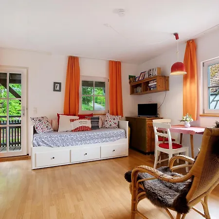 Hofgut Uhenfels * Seeburg (Baden-Wurttemberg)