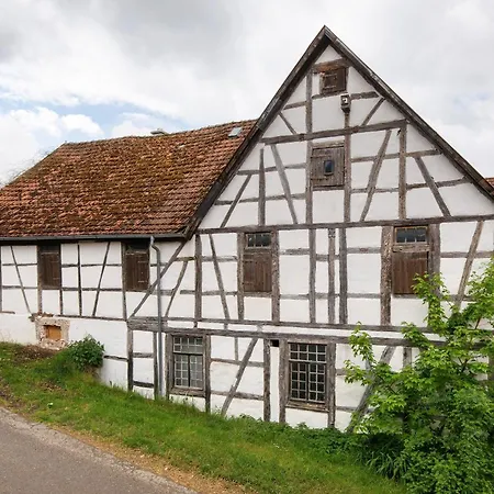 Hofgut Uhenfels *